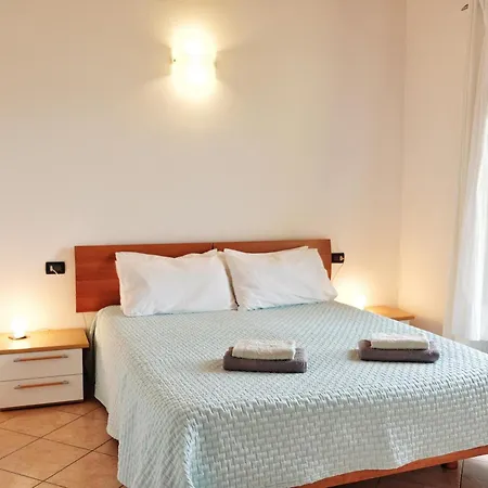 Casa Aaron